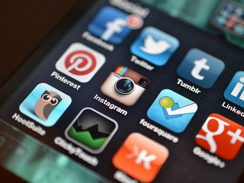 social media logos on smart phone