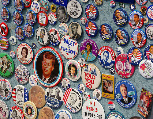 575936-1426777503-01-66-campaign_buttons.jpg