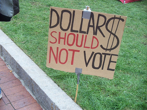 el dinero no debe votar firmar