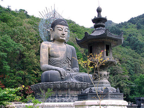 3553678-1529178674-99-84-512px-Korea-Sinheungsa-Bronze_Buddha-02.jpg
